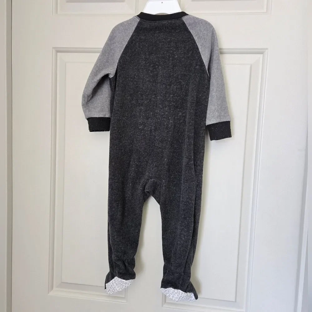 2/$15  Carters Fleece Sleeper Size 12 M - Picture 4 of 4